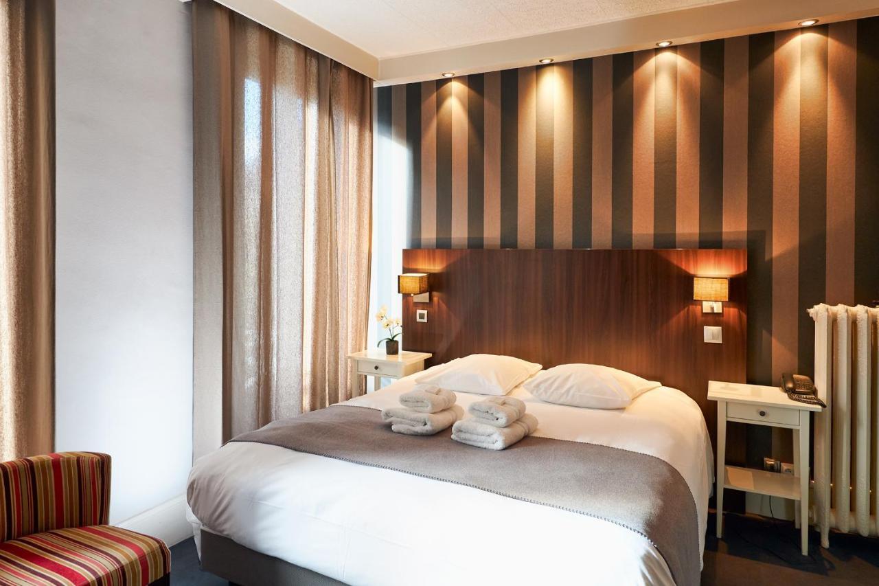 Hotel Les Negociants Валанс Екстериор снимка