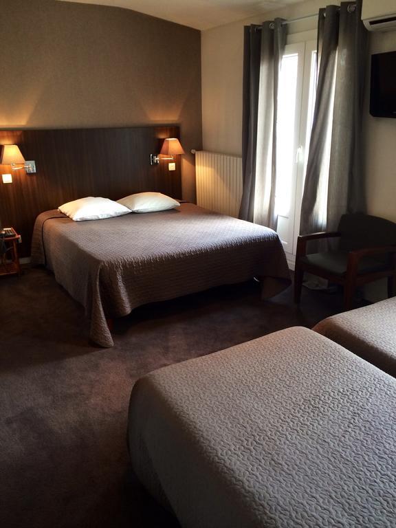 Hotel Les Negociants Валанс Стая снимка