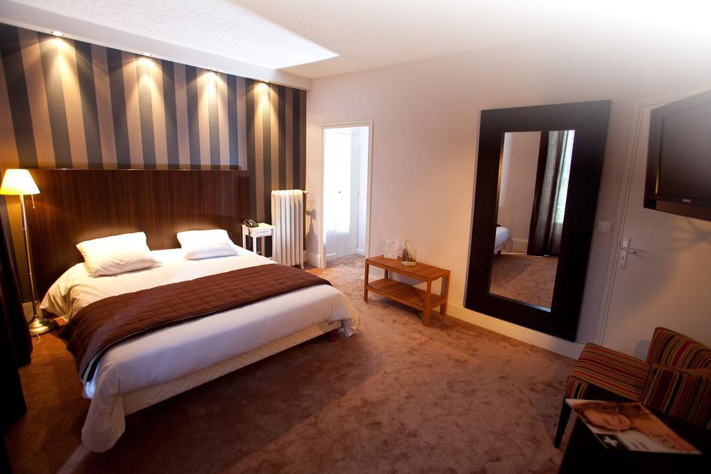 Hotel Les Negociants Валанс Стая снимка