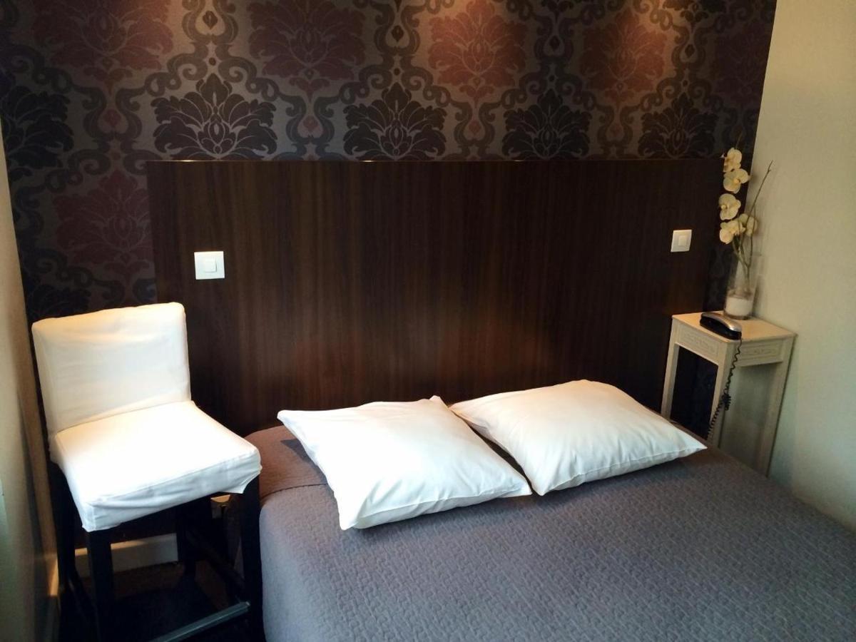 Hotel Les Negociants Валанс Екстериор снимка